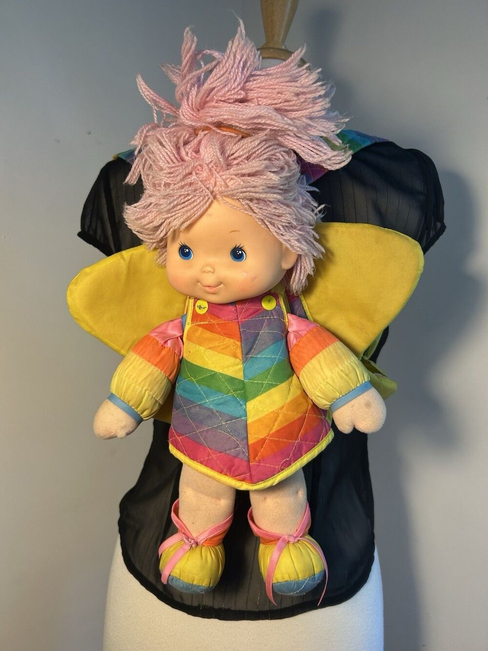 Vintage Hallmark Rainbow Brite Doll 18" Mattel & Padded Star Backpack Dress 1983